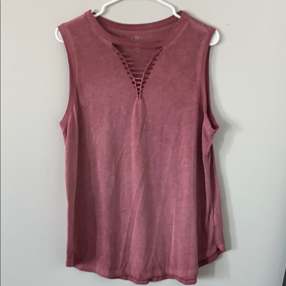 So Perfect Tee criss-cross sleeveless shirt